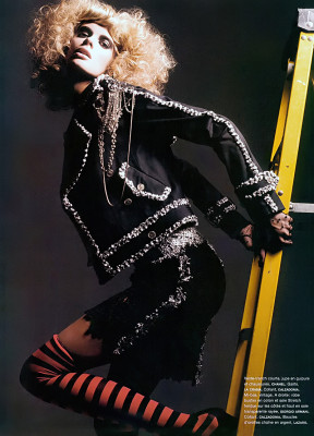 Julia Stegner pic #79381